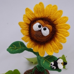 Sonny the Sunflower amigurumi by IlDikko