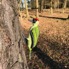Green Woodpecker amigurumi pattern by MieksCreaties