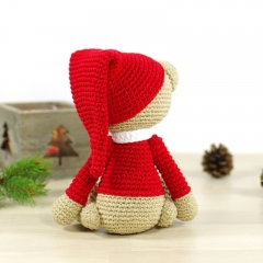 Christmas teddy bear amigurumi by Kristi Tullus
