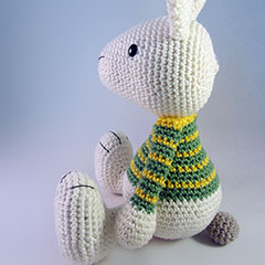 Benny the Bunny amigurumi pattern by Pii_Chii