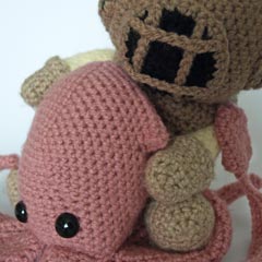 Deep Sea Diver and Squid amigurumi pattern by Maffers Toys