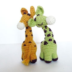 Dreamy Giraffes amigurumi pattern by Irene Strange