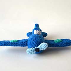 Fancy Blue Airplane amigurumi by The Flying Dutchman Crochet Design