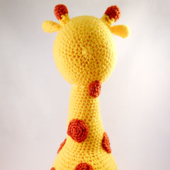 Gustav the Giraffe amigurumi pattern by Pii_Chii