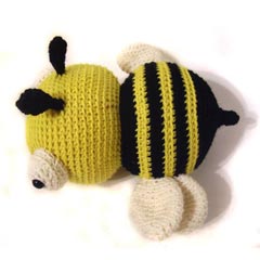Jonathan the Bee amigurumi pattern by FreshStitches