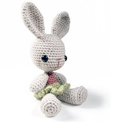 Louise the Bunny amigurumi pattern by sarsel