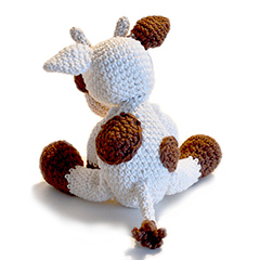 Mable the Cow amigurumi by Patchwork Moose (Kate E Hancock)