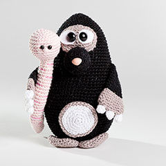 Max and Pippa amigurumi pattern by Woolytoons