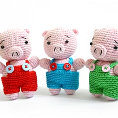 Reco the Pig amigurumi pattern by airali design