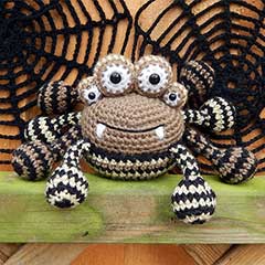 Spencer the spider amigurumi by Janine Holmes at Moji-Moji Design