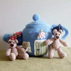 Bears & Teapot House amigurumi pattern by Tilda & Filur
