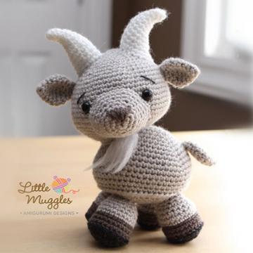 Gordy the billy goat amigurumi pattern by Little Muggles