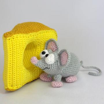 Manfred the mouse amigurumi pattern by IlDikko