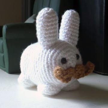 Mr Bunny amigurumi pattern