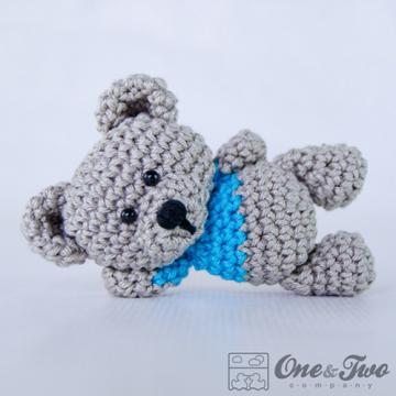 Sam the little teddy bear amigurumi pattern
