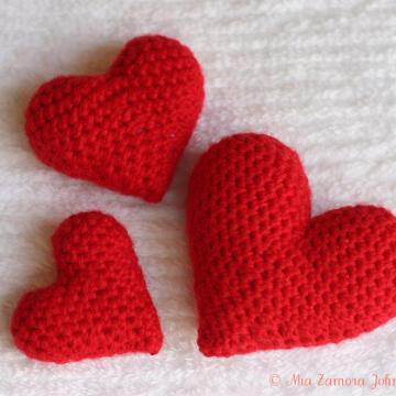 Three Hearts amigurumi pattern