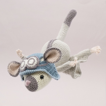 Sweetie the Sugar Glider amigurumi pattern by LittleAquaGirl