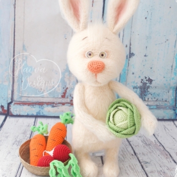 Joey bunny amigurumi pattern by Havva Designs