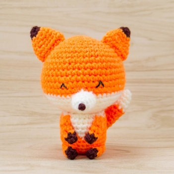 Kito the Fox amigurumi pattern by Snacksies Handicraft Corner