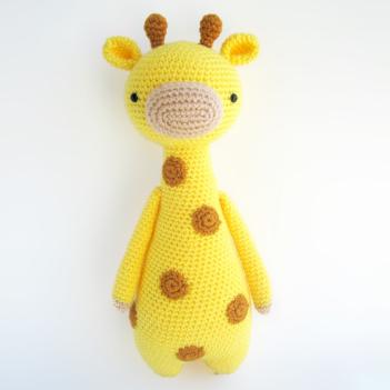 Tall giraffe with spots amigurumi pattern by Little Bear Crochet