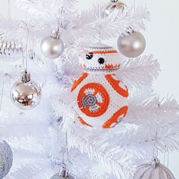 BB-8 Christmas bauble amigurumi pattern