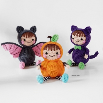 Halloween Ami amigurumi pattern by Super Cute Design