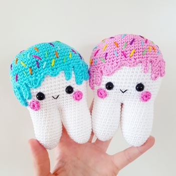 Sweet Tooth amigurumi pattern by Super Cute Design