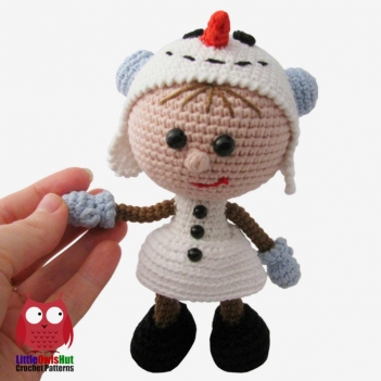 Doll in a Snowman outfit amigurumi pattern by LittleOwlsHut