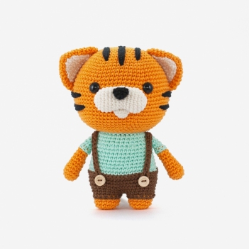 Jimmy the Tiger amigurumi pattern by DIY Fluffies