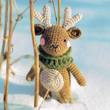Heartwarming Deer amigurumi pattern by yorbashideout
