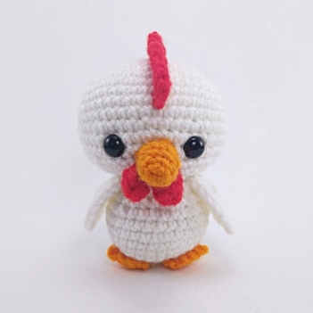 Chirp the Chicken amigurumi pattern by Theresas Crochet Shop
