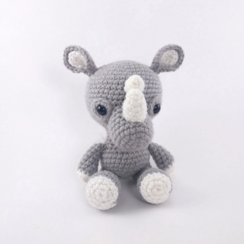 Robbie the Rhino amigurumi pattern by Theresas Crochet Shop