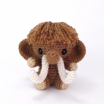 Wallace the Woolly Mammoth amigurumi pattern by Theresas Crochet Shop