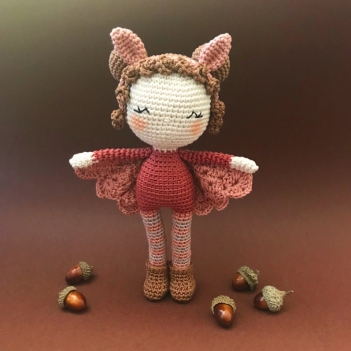 Bailey, the bat girl  amigurumi pattern by Manuska