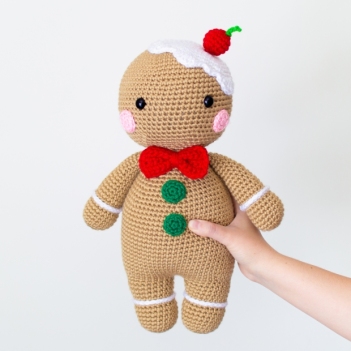 Todd the Friendly Gingerbread Man amigurumi pattern by Bunnies and Yarn