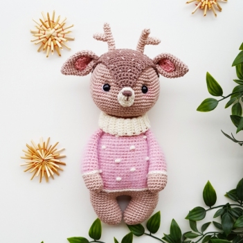Carlotta the little fawn  amigurumi pattern by Amalou Designs