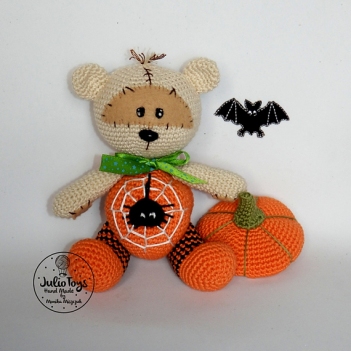 Halloween Teddy Bear amigurumi pattern by Julio Toys