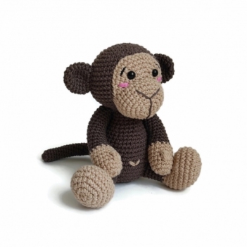 Brownie the monkey amigurumi pattern by Crochetbykim