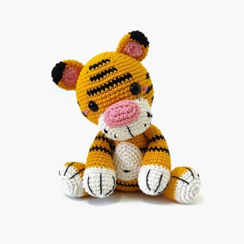 Curry the tiger amigurumi pattern by Crochetbykim