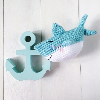 Master Aoi the baby shark amigurumi pattern by Amigurumei