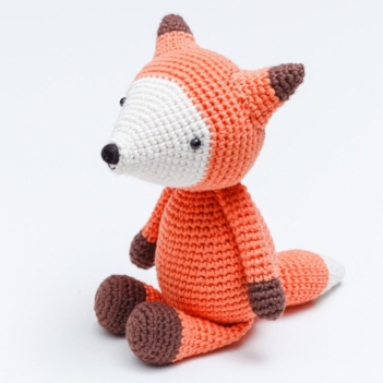 Leo the fox  amigurumi pattern by Diminu