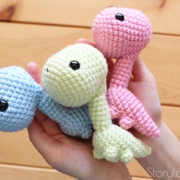 Bronty the Brontosaurus amigurumi pattern by Storyland Amis