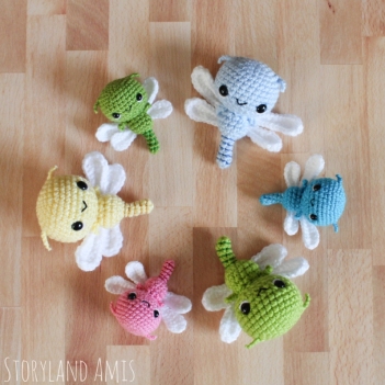 Dash the Baby Dragonfly amigurumi pattern by Storyland Amis