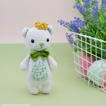 Rupert the little bear amigurumi pattern by Khuc Cay