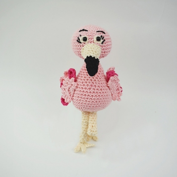 Merry the flamingo amigurumi pattern by Passionatecrafter