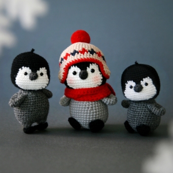 Pingi the baby penguin amigurumi pattern by Bigbebez