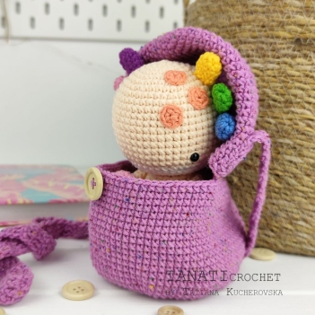 Hatching Bag & Axolotl amigurumi pattern by TANATIcrochet