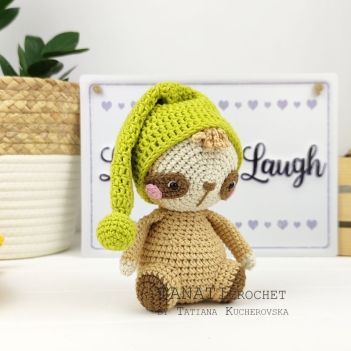 Hatching bag & Sloth amigurumi pattern by TANATIcrochet