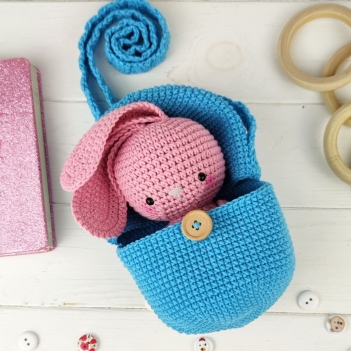 Hatching bag & bunny amigurumi pattern by TANATIcrochet