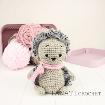 Little HEDGEHOG amigurumi pattern by TANATIcrochet